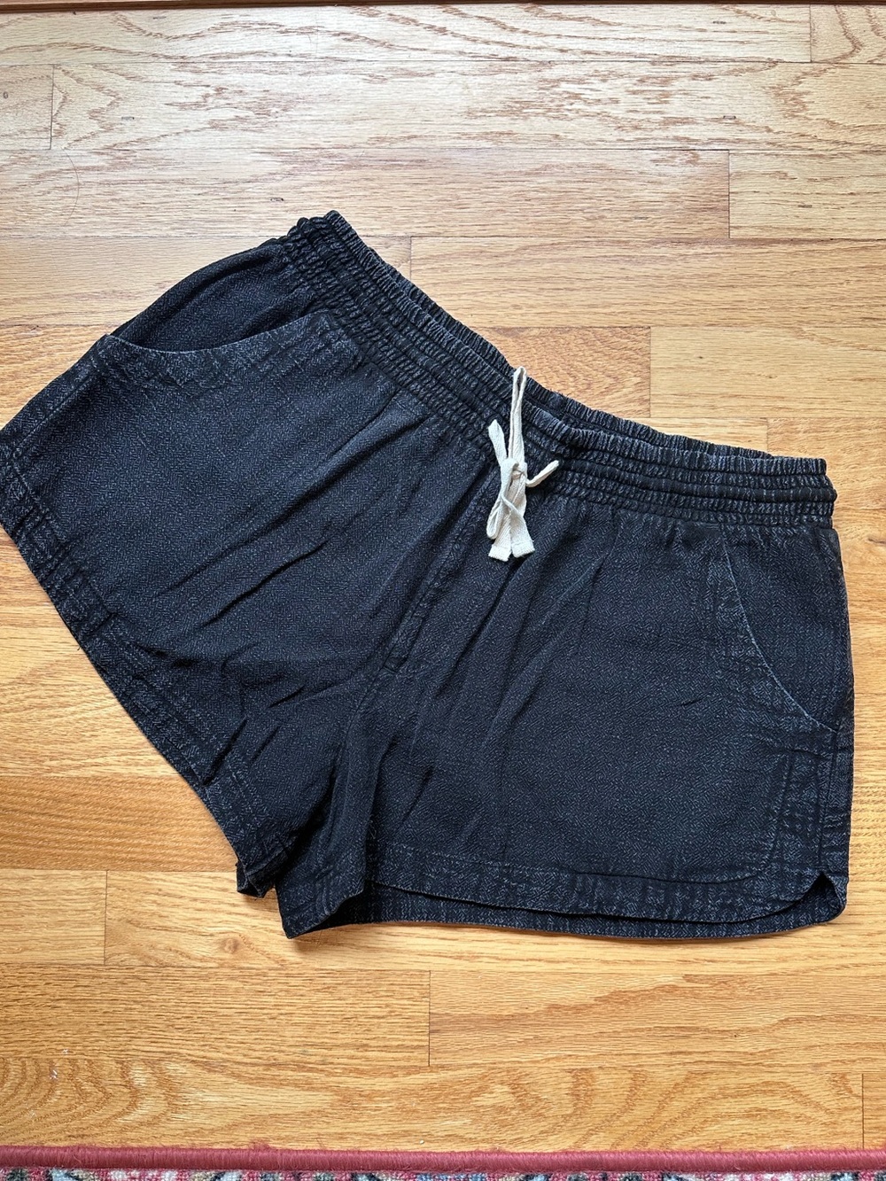 LIKE NEW Rip Curl Surf Shorts, Black, Women's Size Medium